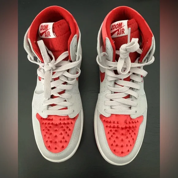 Nike Air Jordan 1 High Zoom Comfort 2 Valentine’s Day RARE Gorgeous Velvet Shoes - Picture 2 of 16